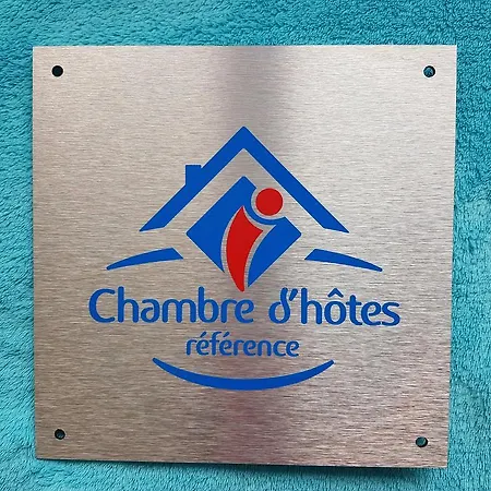 Chambres D'hotes La Des Hortensias Bed & Breakfast *